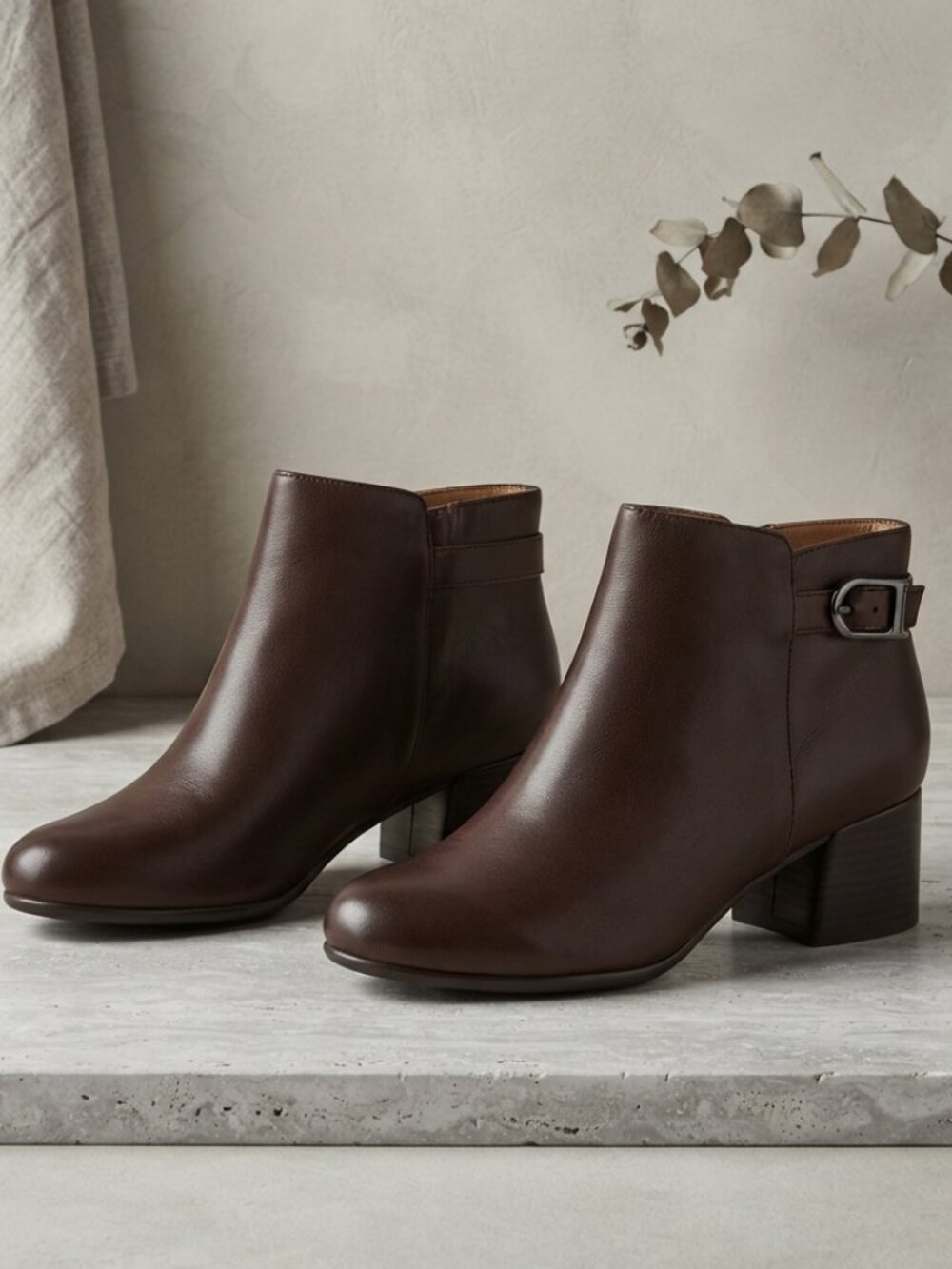 Easy Spirit Emma Dark Brown Leather Ankle Boots 10W NEW